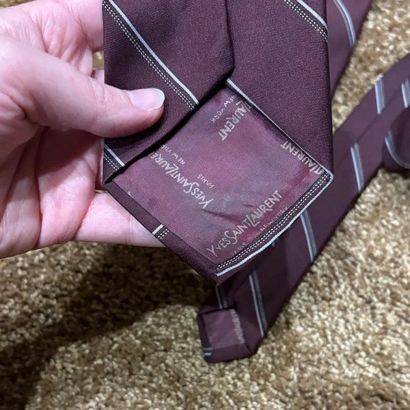 Vintage YSL Tie - Picture 4 of 4